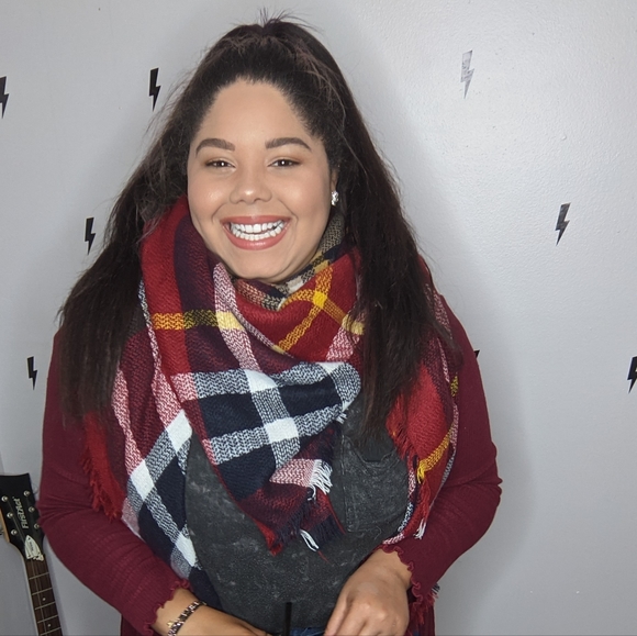 Blanket plaid scarf red and blue - Picture 2 of 3